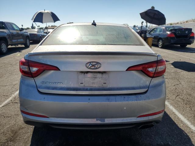 Photo 5 VIN: 5NPE24AF0GH327957 - HYUNDAI SONATA SE 