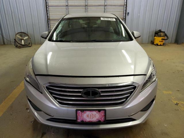 Photo 4 VIN: 5NPE24AF0GH327988 - HYUNDAI SONATA 