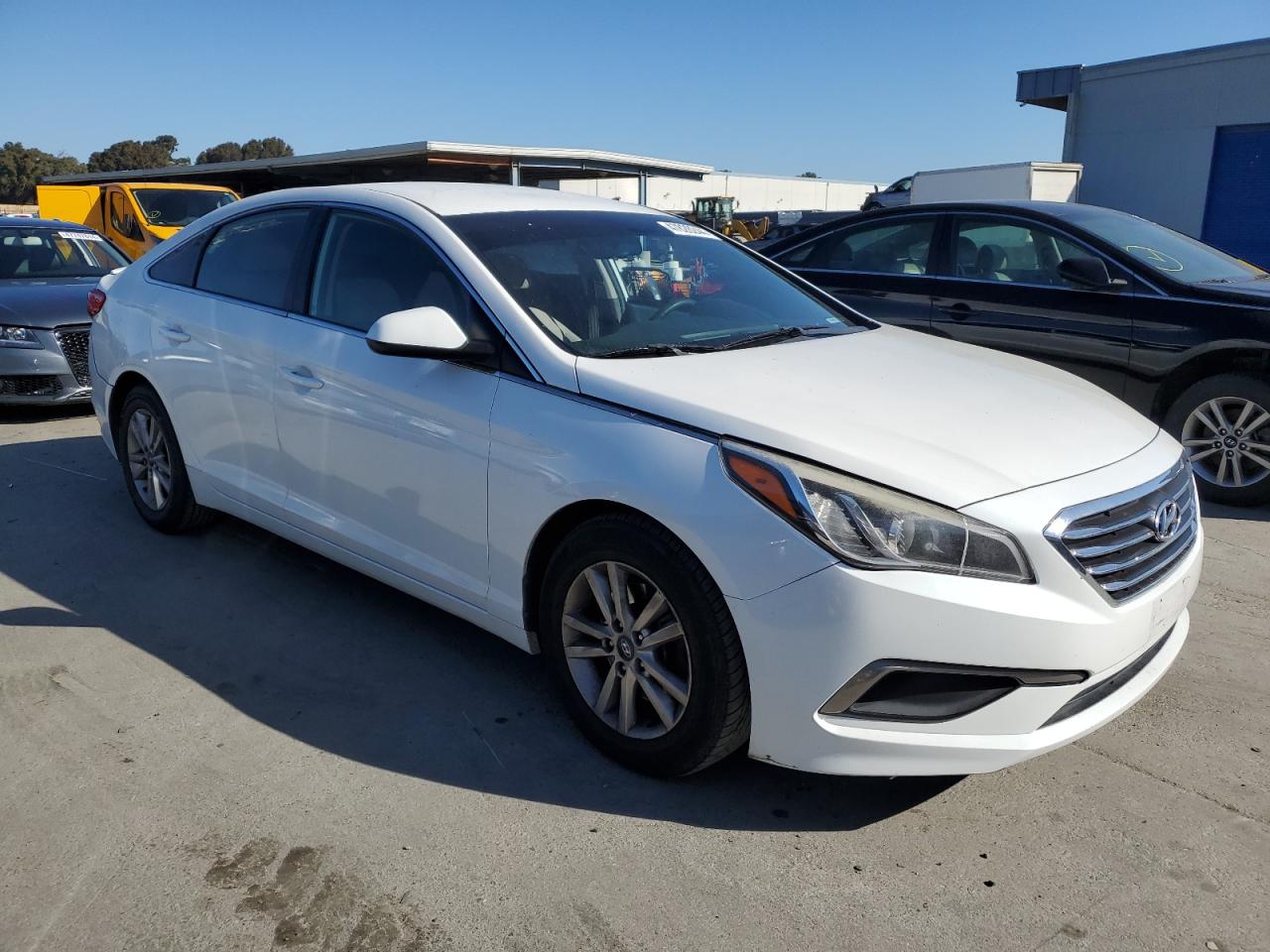 Photo 3 VIN: 5NPE24AF0GH340451 - HYUNDAI SONATA 