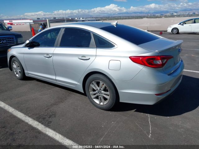 Photo 2 VIN: 5NPE24AF0GH344029 - HYUNDAI SONATA 