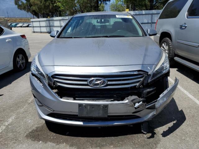 Photo 4 VIN: 5NPE24AF0GH346623 - HYUNDAI SONATA SE 