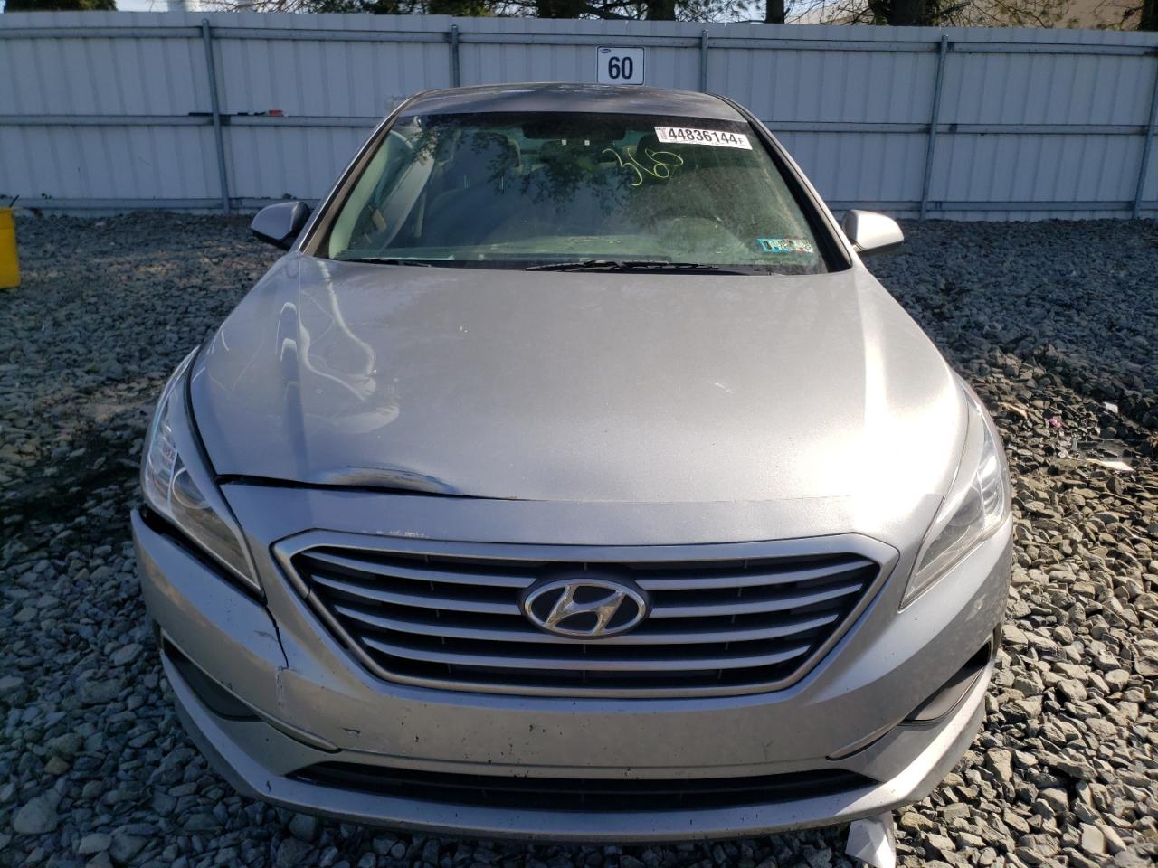 Photo 4 VIN: 5NPE24AF0GH351398 - HYUNDAI SONATA 