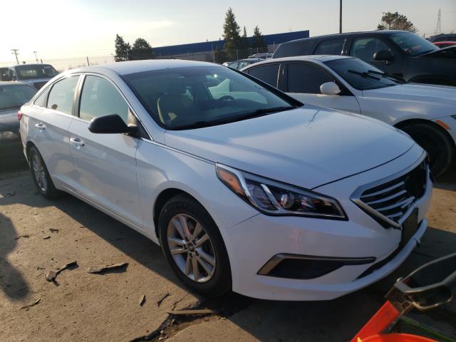 Photo 0 VIN: 5NPE24AF0GH355676 - HYUNDAI SONATA SE 