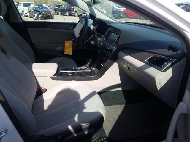 Photo 4 VIN: 5NPE24AF0GH355676 - HYUNDAI SONATA SE 