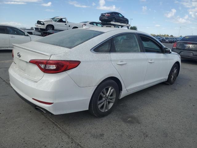 Photo 2 VIN: 5NPE24AF0GH357198 - HYUNDAI SONATA SE 