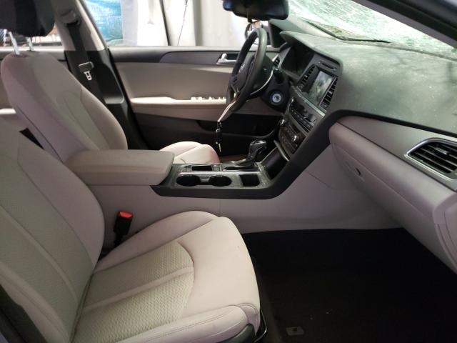 Photo 4 VIN: 5NPE24AF0GH362997 - HYUNDAI SONATA SE 