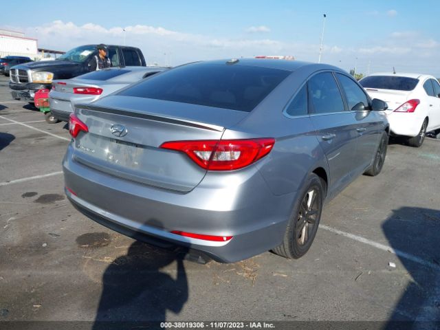 Photo 3 VIN: 5NPE24AF0GH363275 - HYUNDAI SONATA 