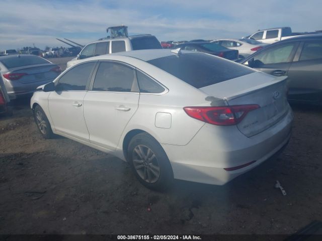 Photo 2 VIN: 5NPE24AF0GH386460 - HYUNDAI SONATA 