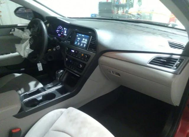 Photo 4 VIN: 5NPE24AF0GH387463 - HYUNDAI SONATA 