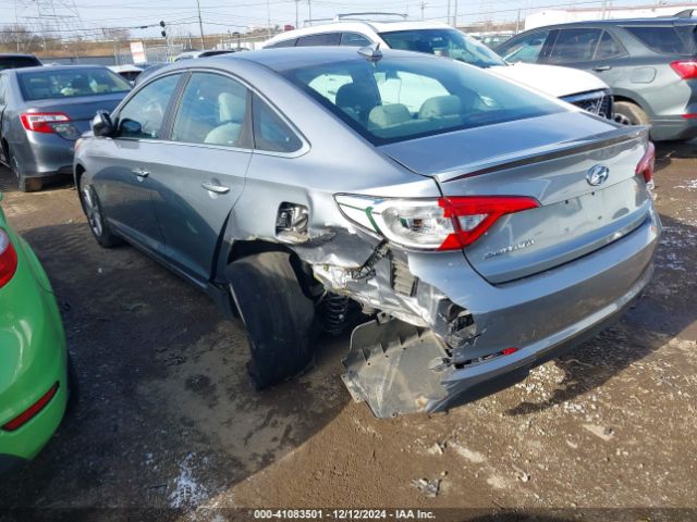 Photo 2 VIN: 5NPE24AF0GH392582 - HYUNDAI SONATA 