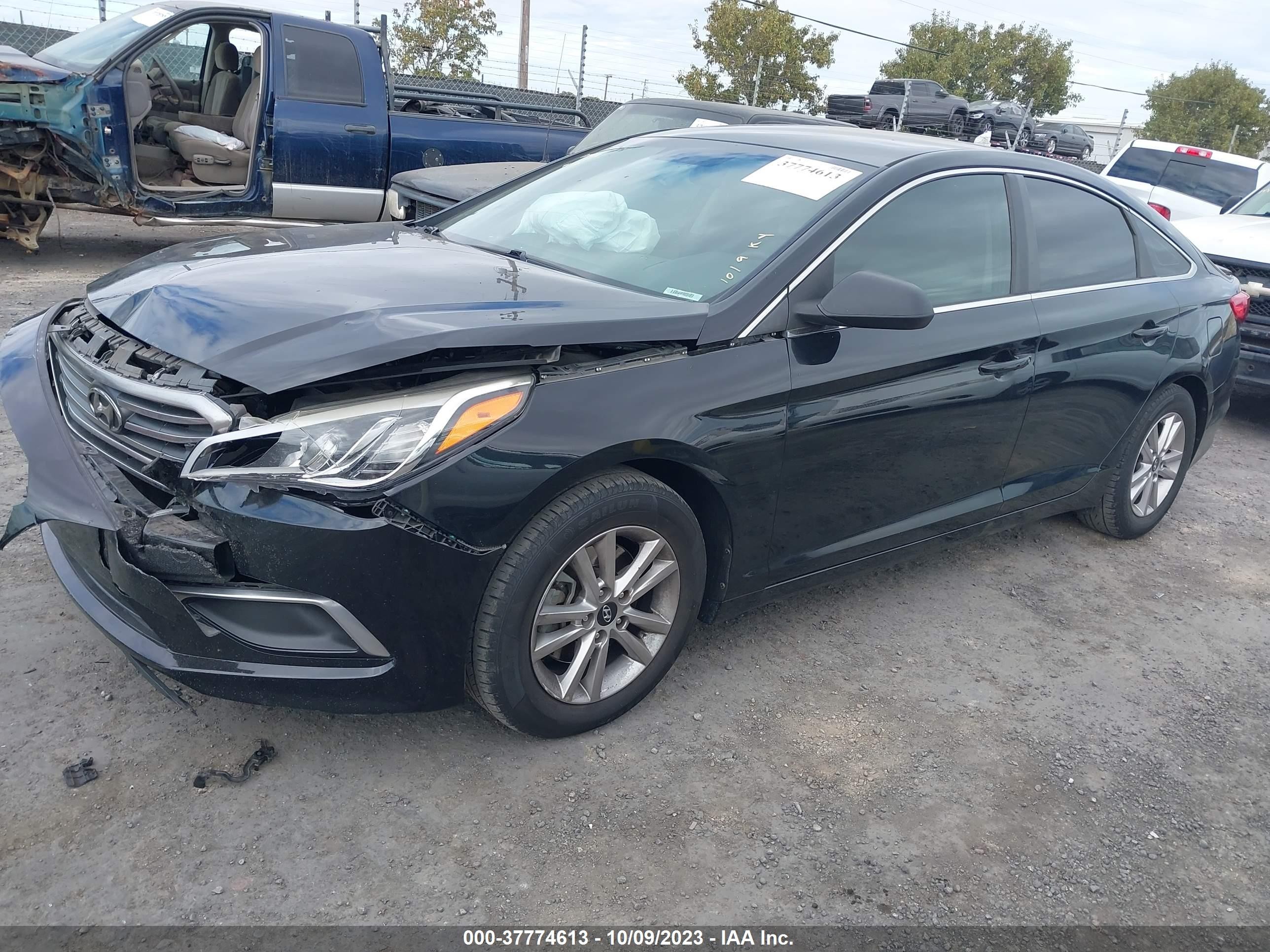 Photo 1 VIN: 5NPE24AF0GH393358 - HYUNDAI SONATA 