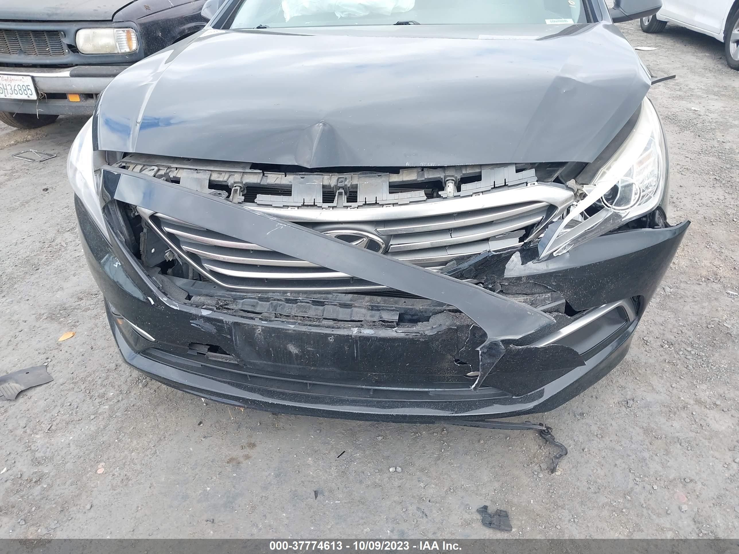 Photo 5 VIN: 5NPE24AF0GH393358 - HYUNDAI SONATA 