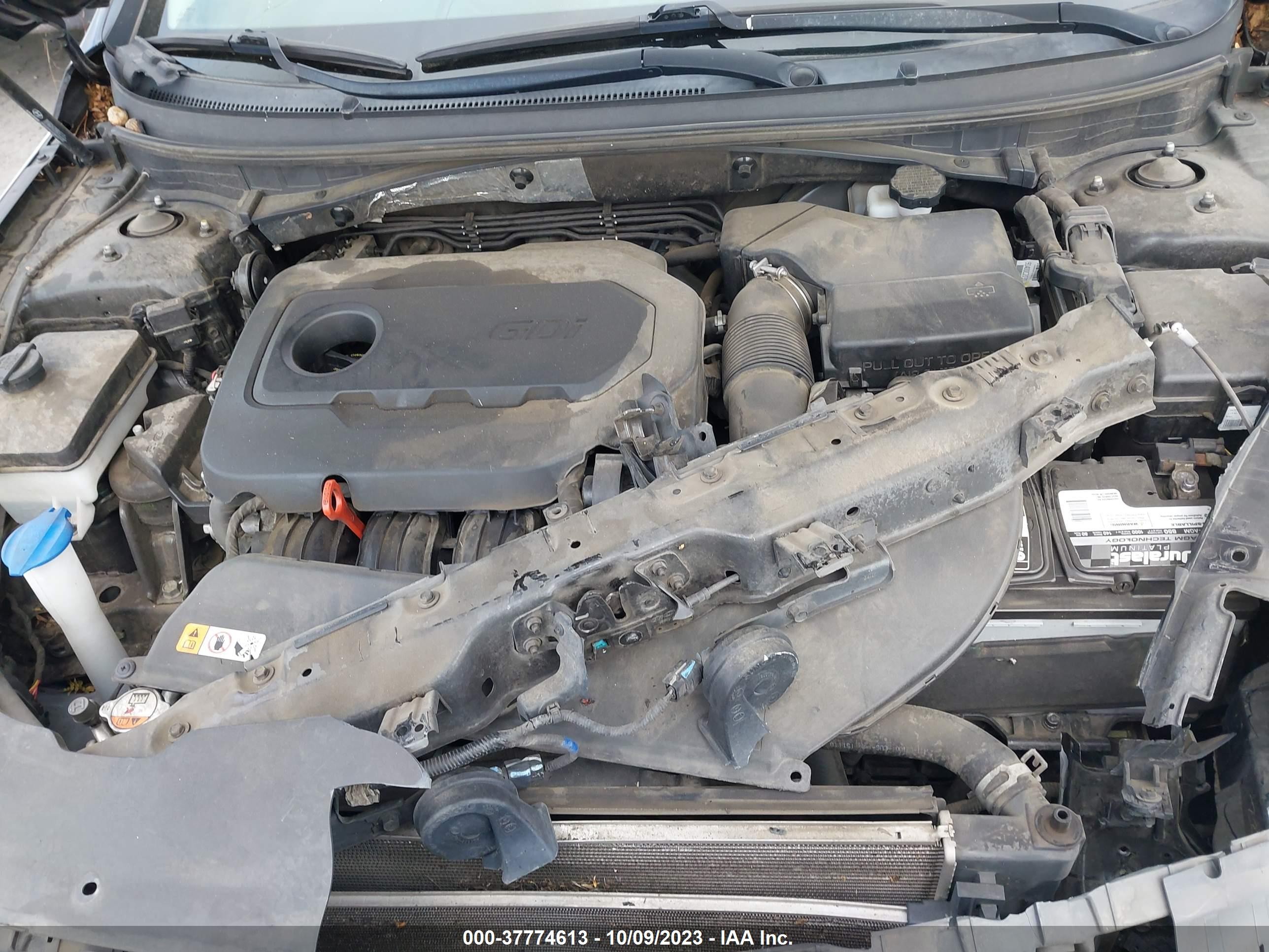 Photo 9 VIN: 5NPE24AF0GH393358 - HYUNDAI SONATA 