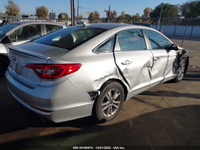 Photo 3 VIN: 5NPE24AF0GH394266 - HYUNDAI SONATA 