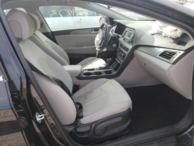 Photo 4 VIN: 5NPE24AF0GH395434 - HYUNDAI SONATA SE 