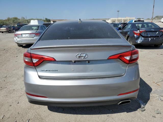 Photo 5 VIN: 5NPE24AF0GH404665 - HYUNDAI SONATA SE 