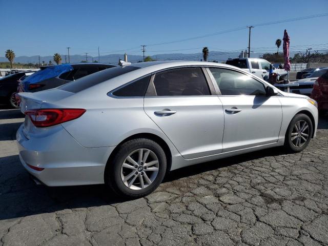 Photo 2 VIN: 5NPE24AF0GH434135 - HYUNDAI SONATA SE 