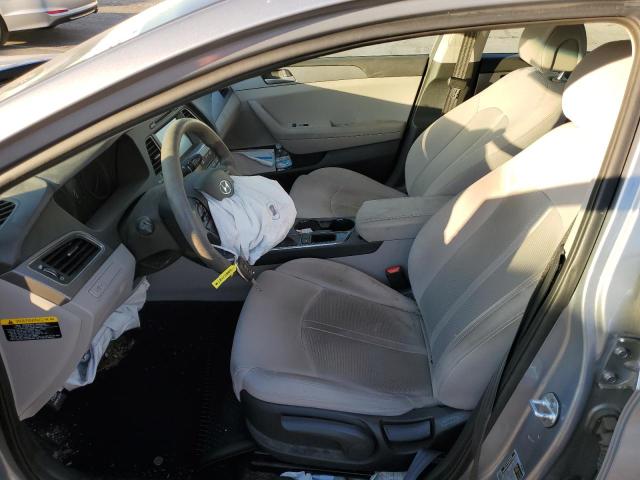 Photo 6 VIN: 5NPE24AF0HH449011 - HYUNDAI SONATA SE 