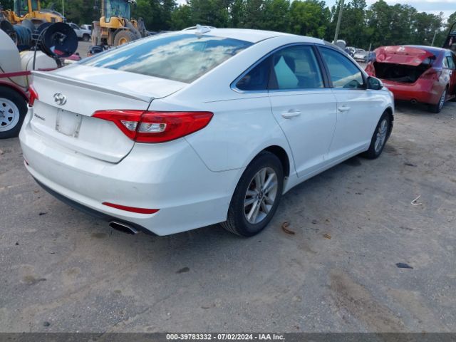 Photo 3 VIN: 5NPE24AF0HH456122 - HYUNDAI SONATA 