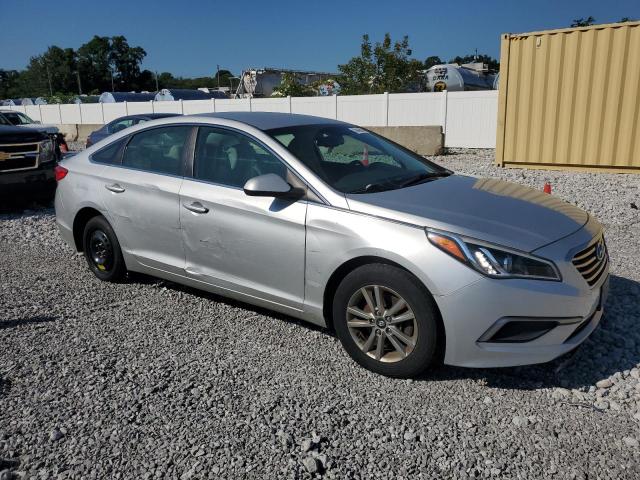 Photo 3 VIN: 5NPE24AF0HH467637 - HYUNDAI SONATA SE 