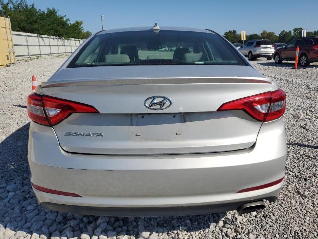 Photo 5 VIN: 5NPE24AF0HH467637 - HYUNDAI SONATA SE 