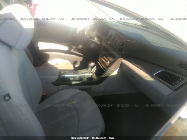 Photo 4 VIN: 5NPE24AF0HH475446 - HYUNDAI SONATA 