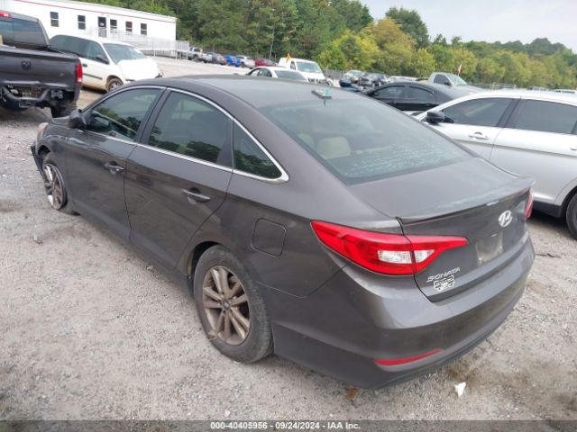 Photo 2 VIN: 5NPE24AF0HH476662 - HYUNDAI SONATA 