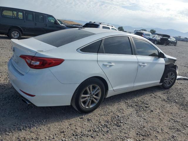 Photo 2 VIN: 5NPE24AF0HH477729 - HYUNDAI SONATA SE 