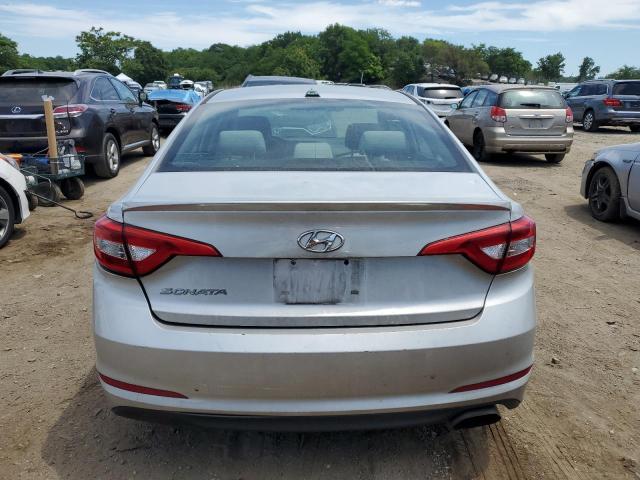 Photo 5 VIN: 5NPE24AF0HH494014 - HYUNDAI SONATA SE 