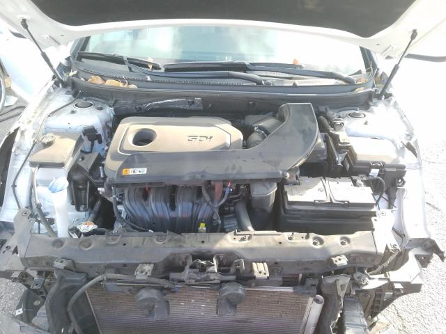 Photo 6 VIN: 5NPE24AF0HH494546 - HYUNDAI SONATA SE 