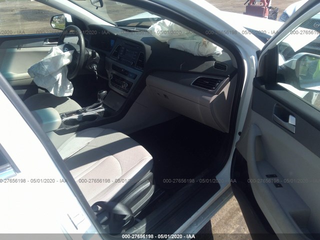 Photo 4 VIN: 5NPE24AF0HH501124 - HYUNDAI SONATA 