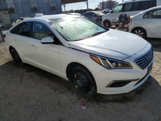 Photo 3 VIN: 5NPE24AF0HH511300 - HYUNDAI SONATA SE 