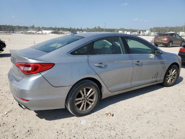 Photo 2 VIN: 5NPE24AF0HH515525 - HYUNDAI SONATA SE 