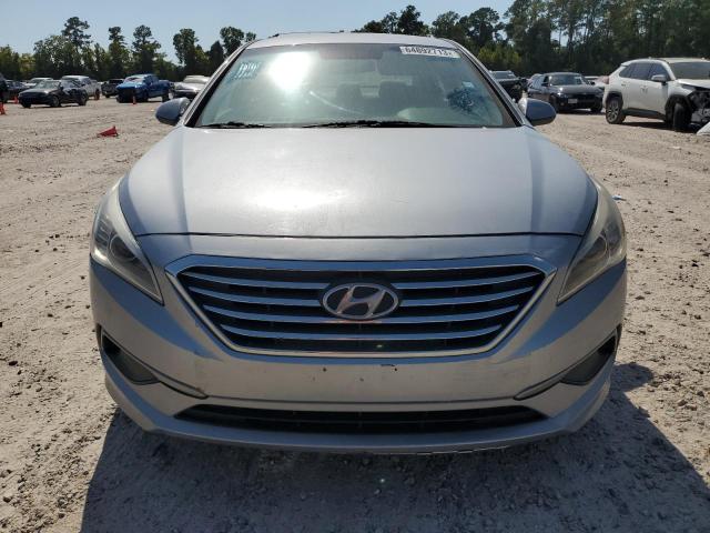 Photo 4 VIN: 5NPE24AF0HH515525 - HYUNDAI SONATA SE 