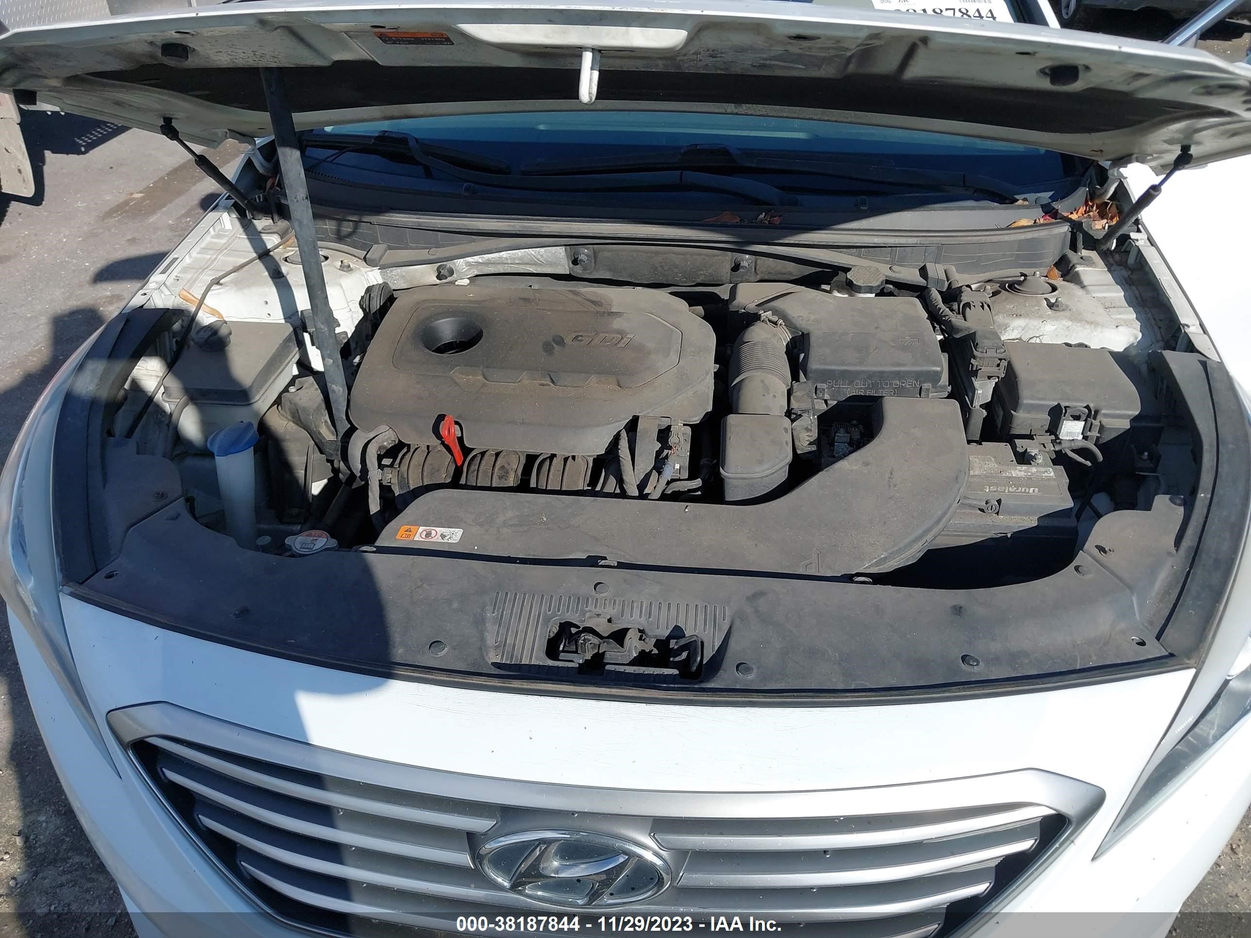 Photo 9 VIN: 5NPE24AF0HH520224 - HYUNDAI SONATA 