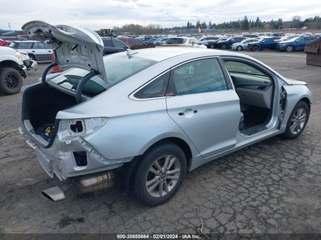 Photo 3 VIN: 5NPE24AF0HH522345 - HYUNDAI SONATA 