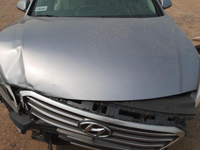 Photo 6 VIN: 5NPE24AF0HH533023 - HYUNDAI SONATA SE 