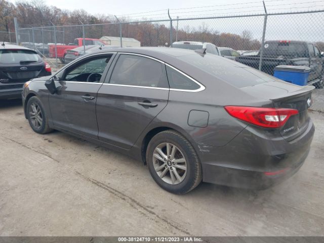 Photo 2 VIN: 5NPE24AF0HH537606 - HYUNDAI SONATA 