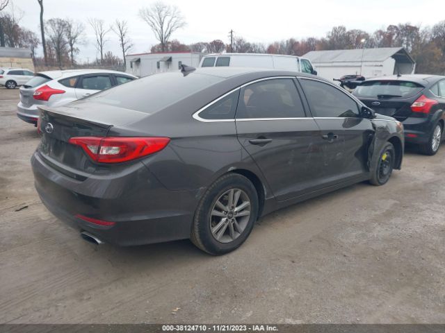 Photo 3 VIN: 5NPE24AF0HH537606 - HYUNDAI SONATA 