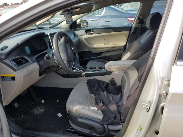 Photo 6 VIN: 5NPE24AF0HH538593 - HYUNDAI SONATA SE 