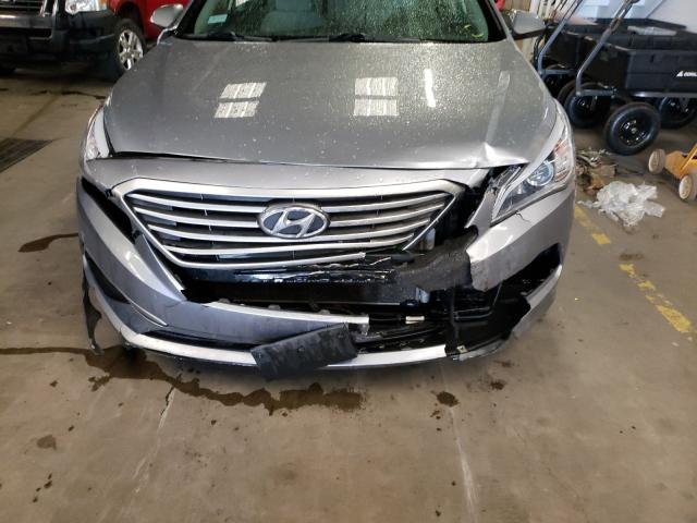 Photo 8 VIN: 5NPE24AF0HH558133 - HYUNDAI SONATA SE 