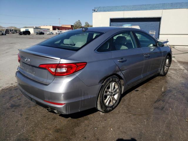 Photo 3 VIN: 5NPE24AF0HH558326 - HYUNDAI SONATA SE 