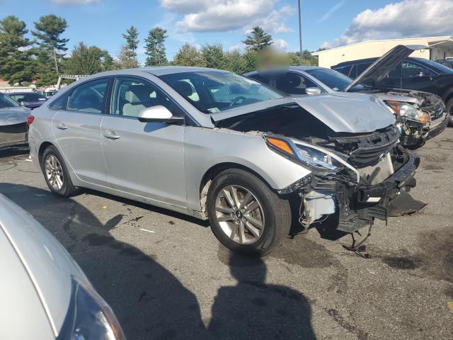 Photo 3 VIN: 5NPE24AF0HH562876 - HYUNDAI SONATA SE 