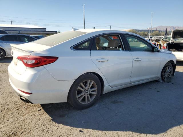 Photo 2 VIN: 5NPE24AF0HH569360 - HYUNDAI SONATA SE 