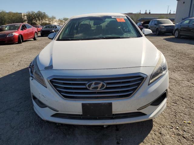 Photo 4 VIN: 5NPE24AF0HH569360 - HYUNDAI SONATA SE 