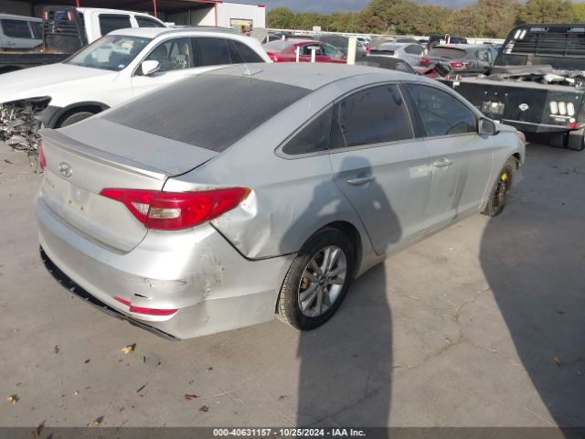 Photo 3 VIN: 5NPE24AF0HH573764 - HYUNDAI SONATA 