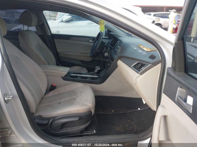 Photo 4 VIN: 5NPE24AF0HH573764 - HYUNDAI SONATA 