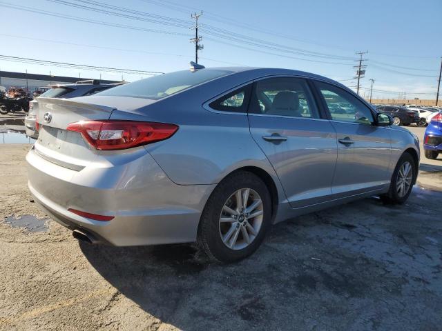 Photo 2 VIN: 5NPE24AF0HH574798 - HYUNDAI SONATA SE 