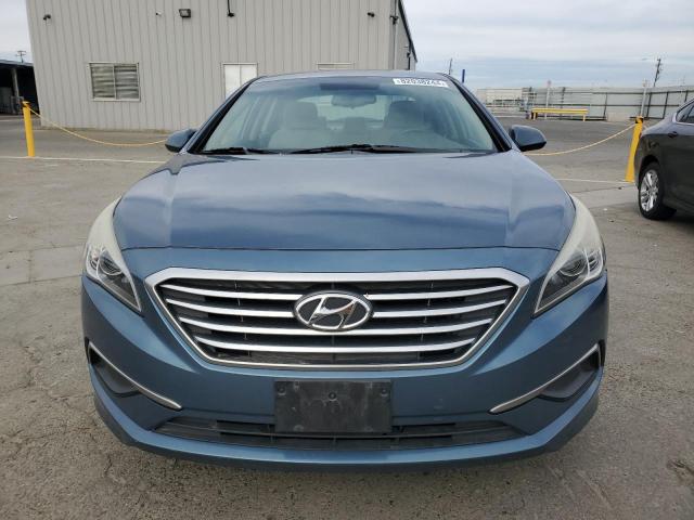 Photo 4 VIN: 5NPE24AF0HH578009 - HYUNDAI SONATA SE 