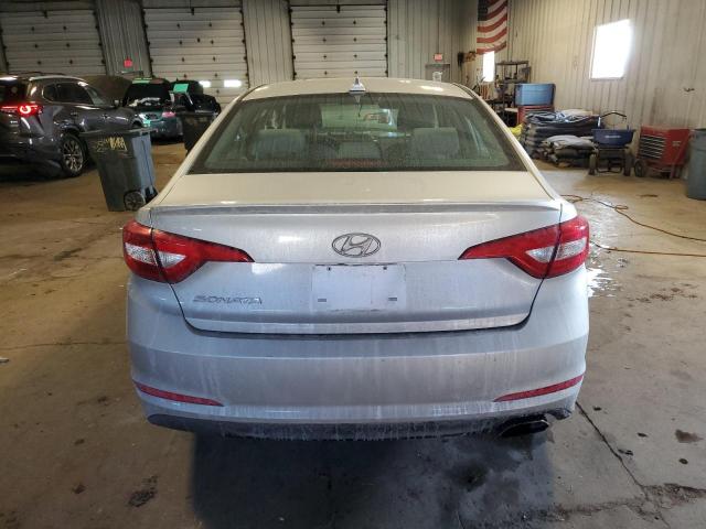 Photo 5 VIN: 5NPE24AF0HH584019 - HYUNDAI SONATA SE 